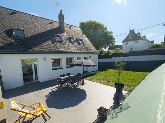 Maison à vendre 351 750 € 5 pièces 4 chambres 117 m² 374 m² de terrain Centre Caudan 56850