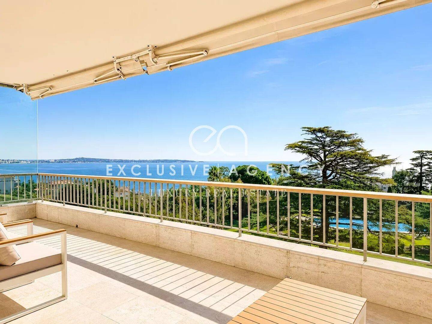 Appartement 4 pièces 104 m² · à Cannes · 104 m² · 1 480 000 €