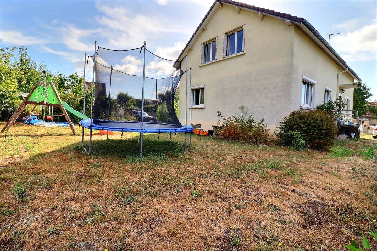 Maison 10 pièces 154 m² · à Villers-Saint-Paul · 154,4 m² · 346 500 €