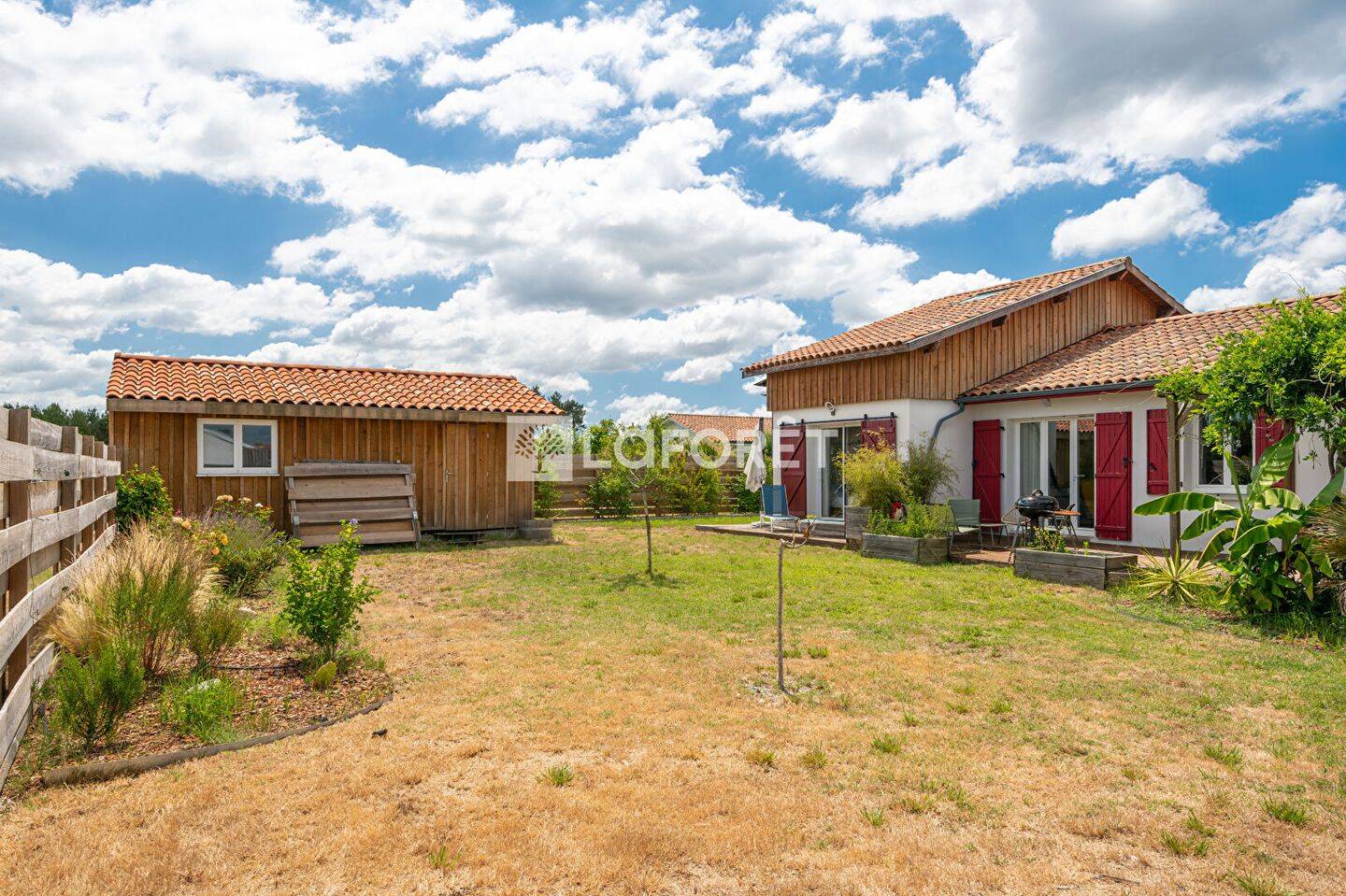 Maison 6 pièces 118 m² · à Escource · 118 m² · 300 000 €