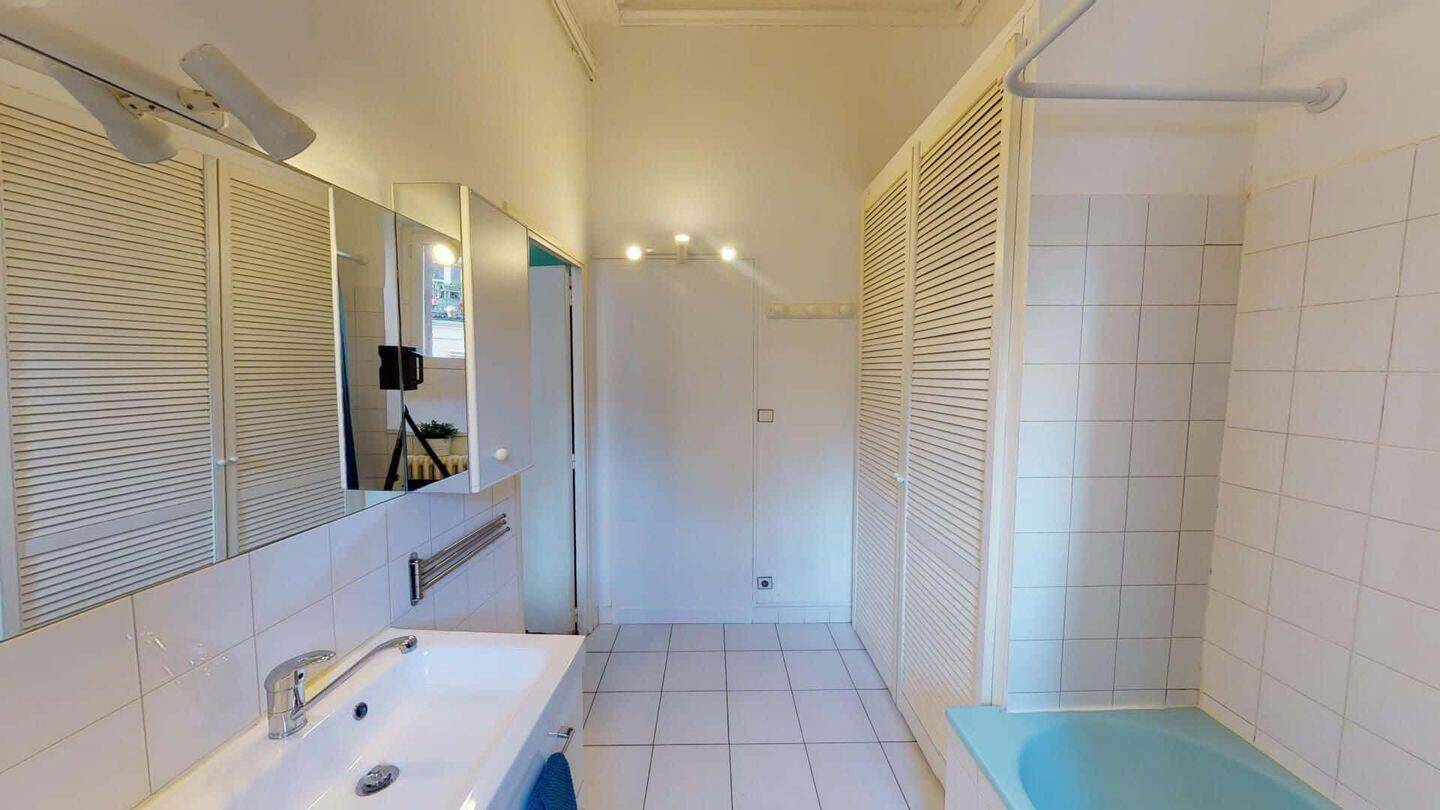 Chambre dans le 13 rue Peyras - Colocation — 13