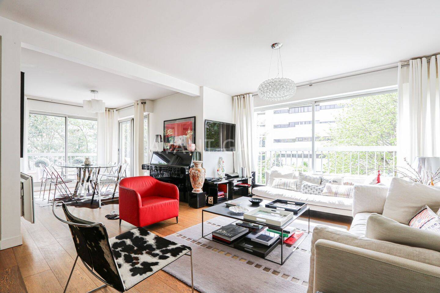 Appartement 5 pièces 124 m² · à Neuilly-sur-Seine · 124 m² · 3 950 €/mois