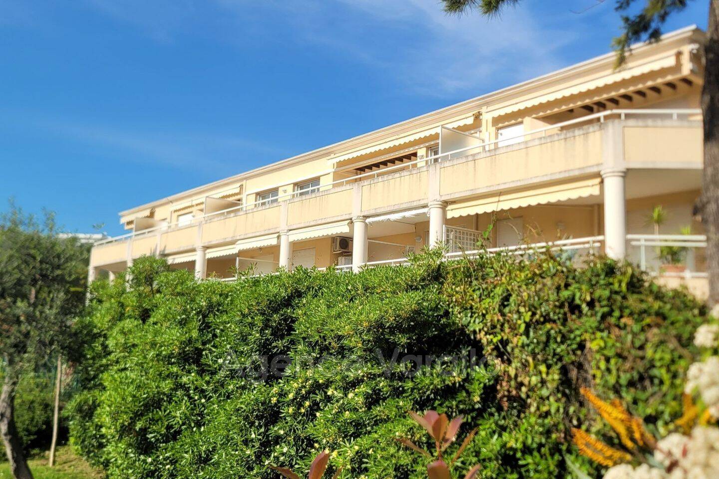 Appartement 2 pièces 42 m² · à Antibes · 42,2 m² · 920 €/mois