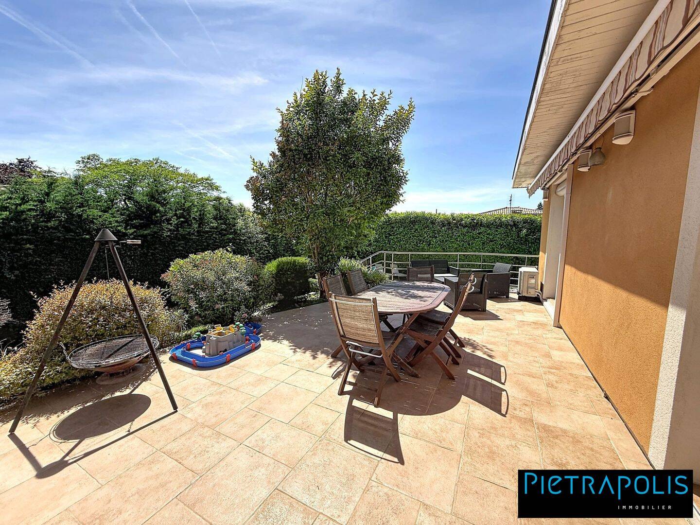 Maison 7 pièces 143 m² · à Parcieux · 143 m² · 479 000 €