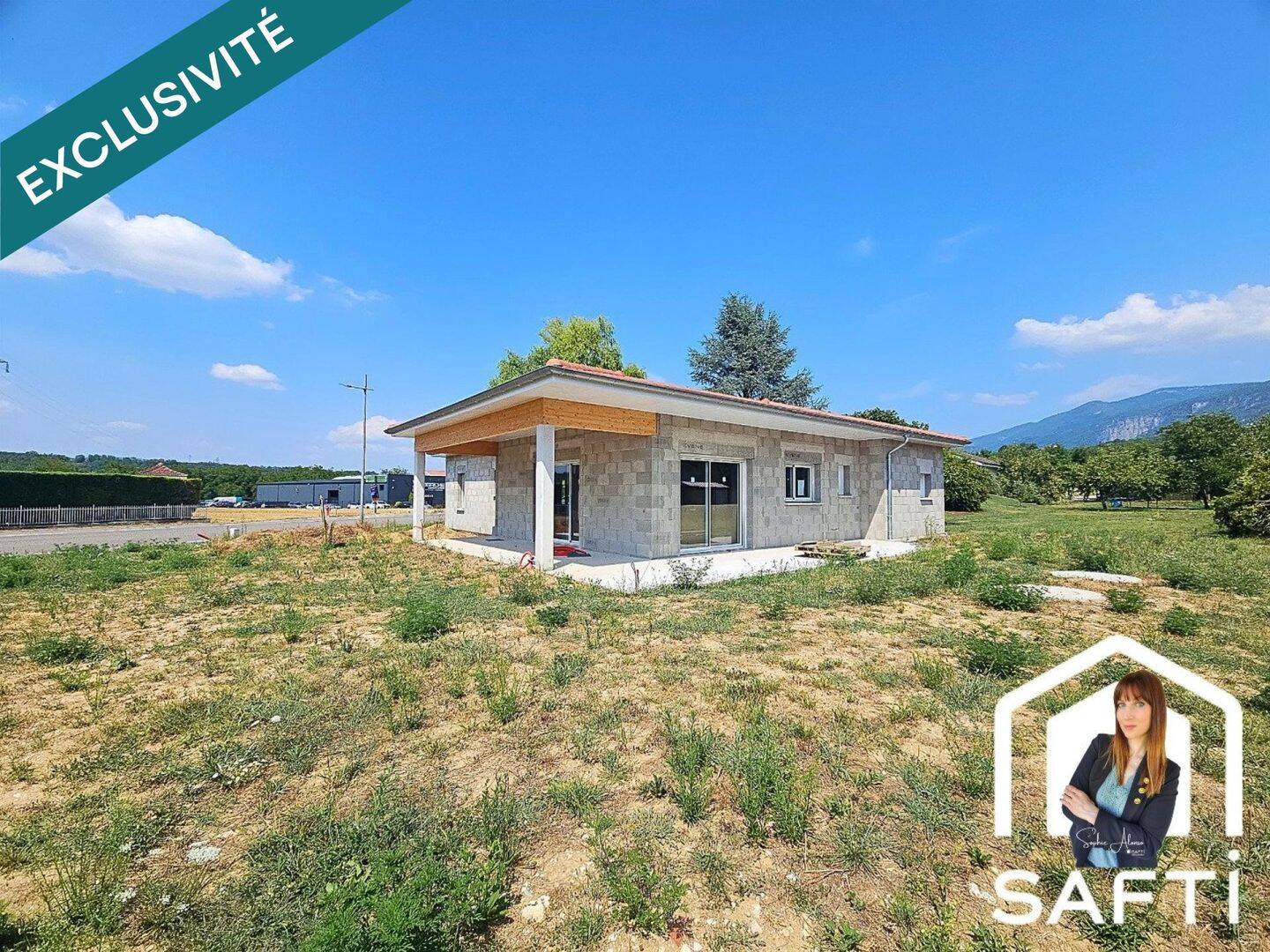 Maison 4 pièces 111 m² · à Saint-Romans · 111 m² · 229 000 €