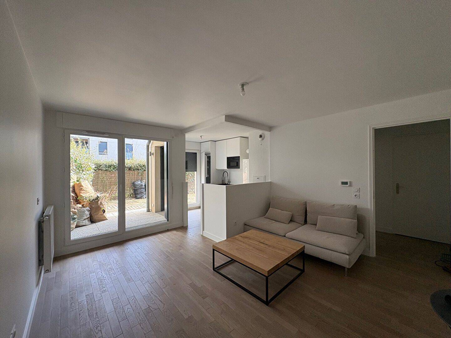 Appartement 2 pièces 48 m² · à Noisy-le-Roi · 47,6 m² · 1 200 €/mois