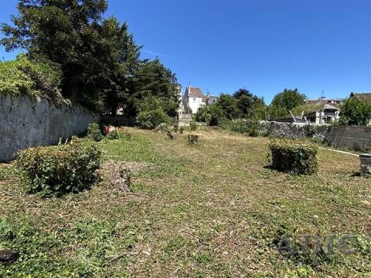 Terrain constructible à vendre 185 000 € 863 m² de terrain Ouest Centre Sud Dammartin-en-Goële 77230