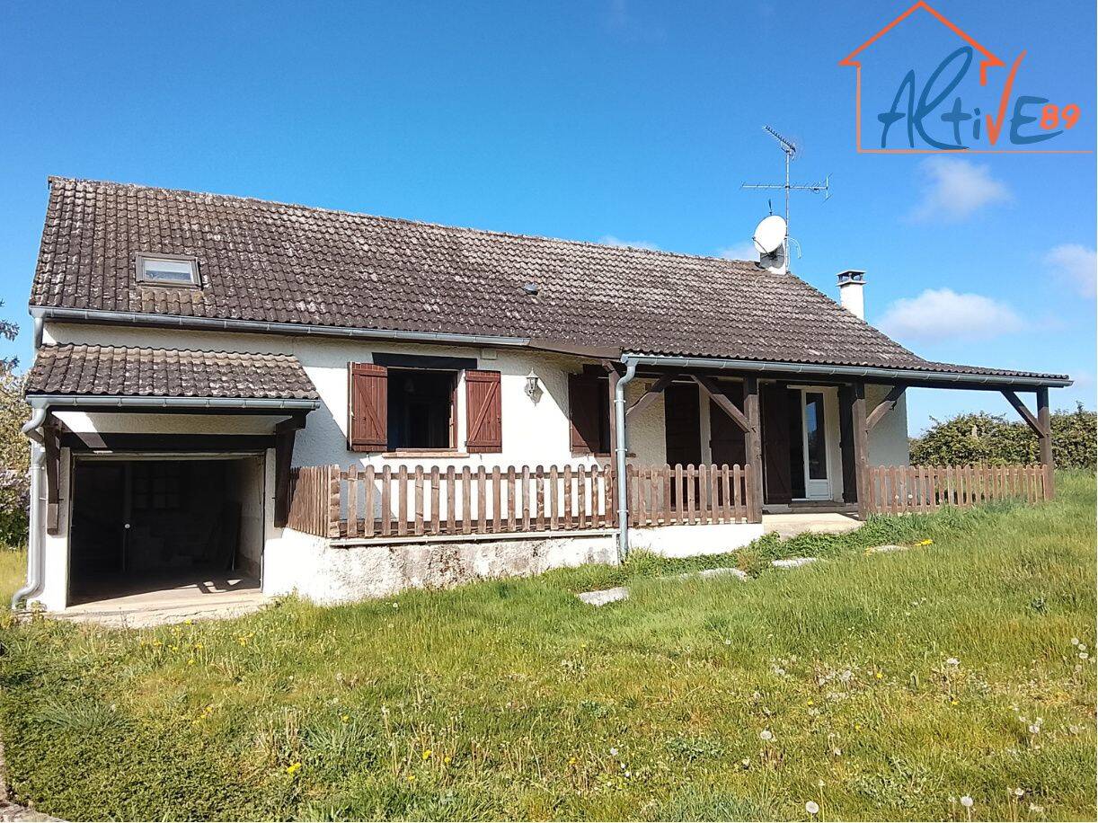 Maison 4 pièces 104 m² · à Charny Orée de Puisaye · 103,7 m² · 85 000 €