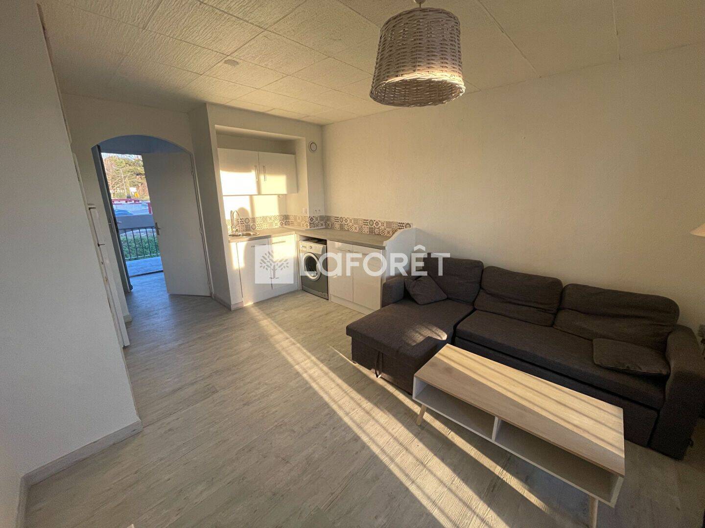 Appartement 1 pièce 24 m² · à Puget-sur-Argens · 24 m² · 660 €/mois