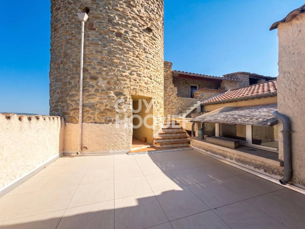 Maison 6 pièces 203 m² · à Connaux · 203 m² · 280 000 €