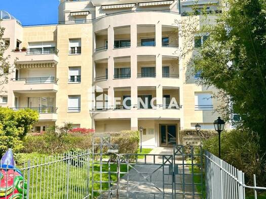 Duplex à vendre 430 000 € 3 pièces 2 chambres 72 m² Étage 2/4 Robinson Sceaux 92330