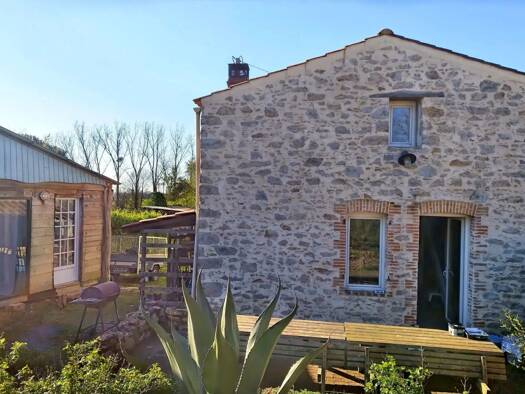 Maison à vendre 229 500 € 5 pièces 3 chambres 104 m² 650 m² de terrain Legé 44650