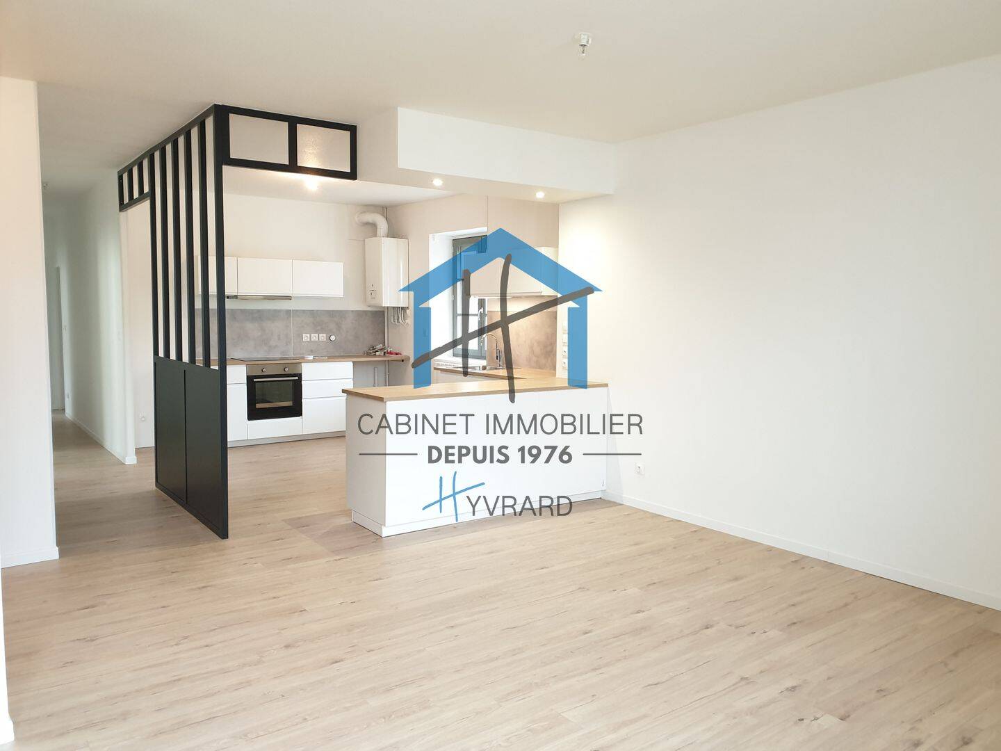 Appartement 5 pièces 102 m² · à Saint-Chamond · 102 m² · 850 €