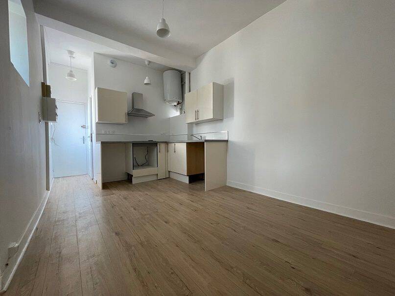 Appartement 1 pièce 23 m² · à Dreux · 23,3 m² · 450 €