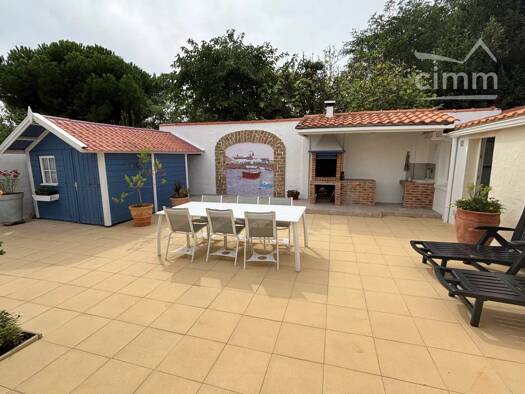 Maison à vendre 279 600 € 5 pièces 3 chambres 67 m² Barbâtre 85630