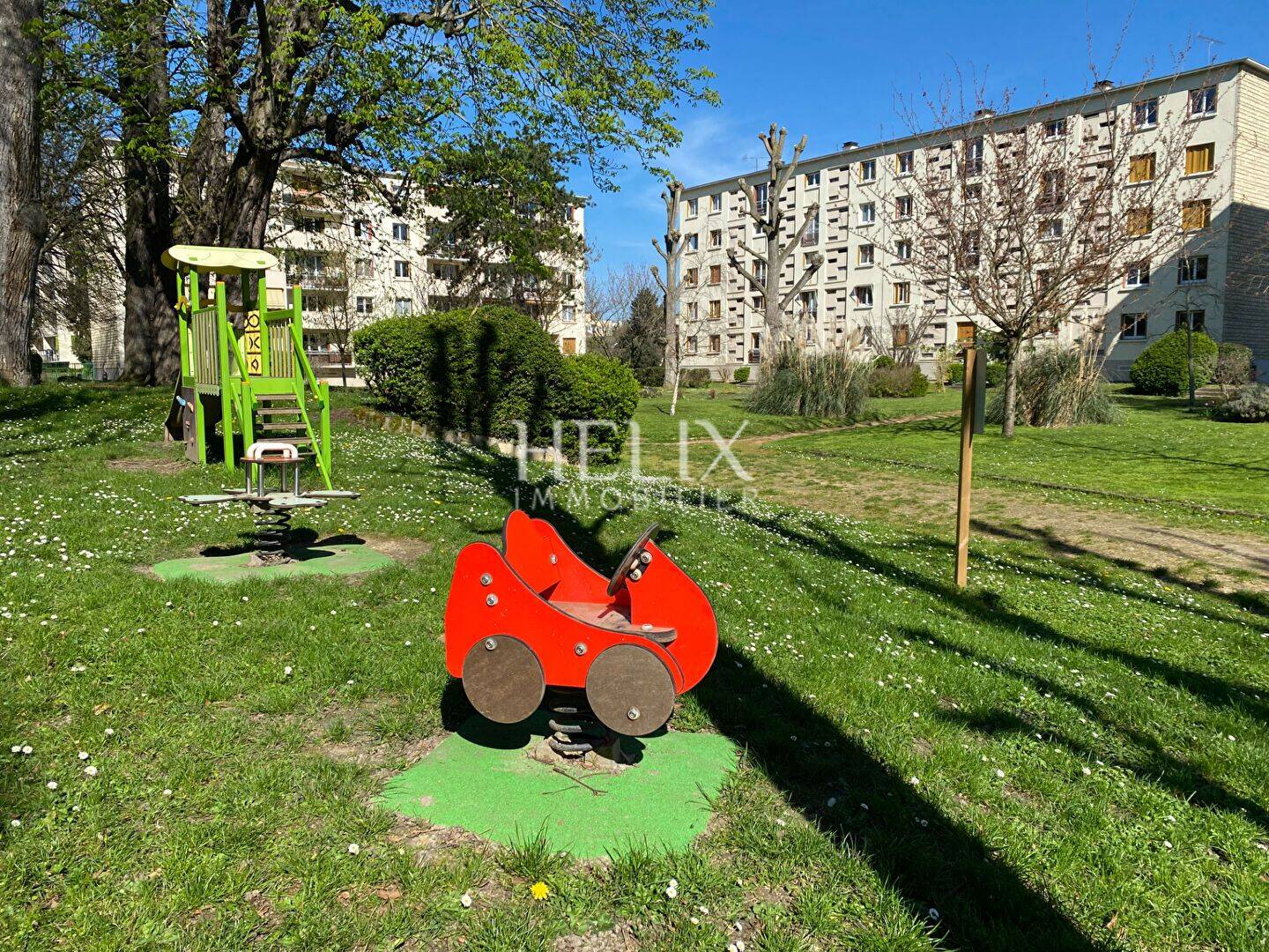 Appartement 5 pièces 85 m² · à Le Pecq · 84,6 m² · 1 350 €/mois