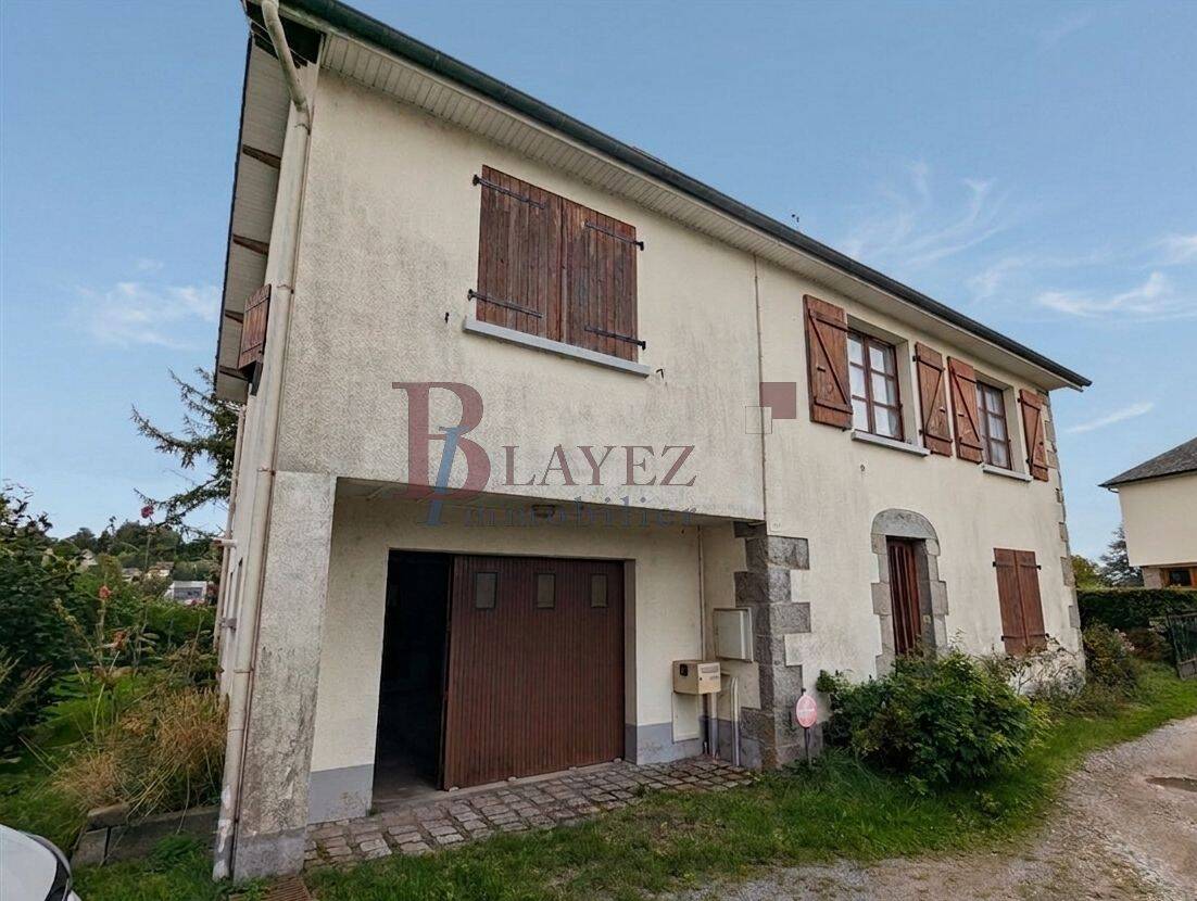 Maison 5 pièces 101 m² · à Ussel · 100,6 m² · 129 600 €