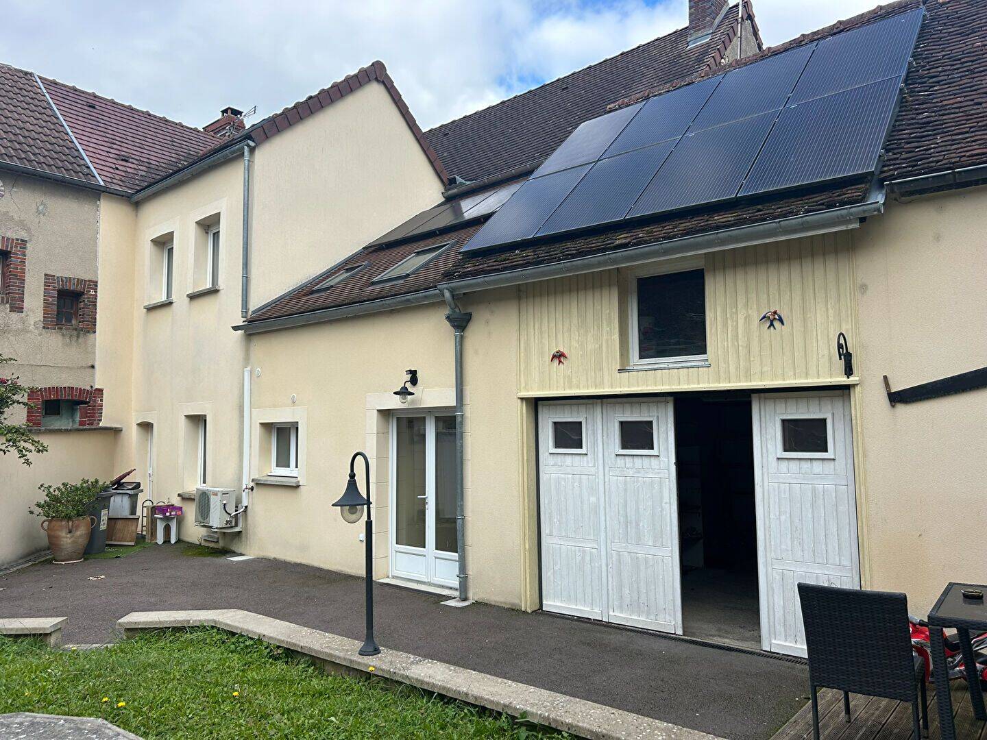 Maison 5 pièces 105 m² · à Bussy-en-Othe · 105 m² · 128 000 €