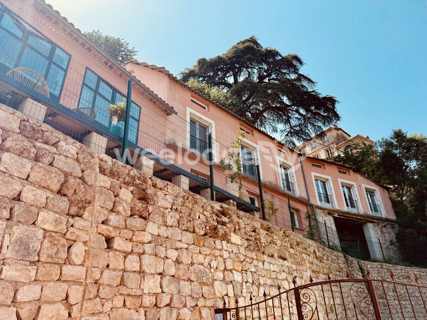 Appartement 4 pièces 78 m² · à Grasse · 78 m² · 200 000 €