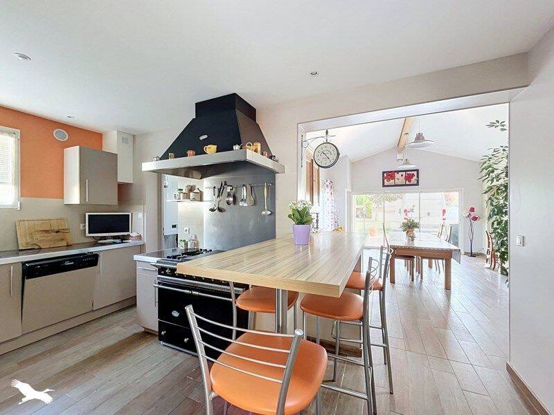 Maison 7 pièces 190 m² · à Blanquefort · 190 m² · 535 500 €