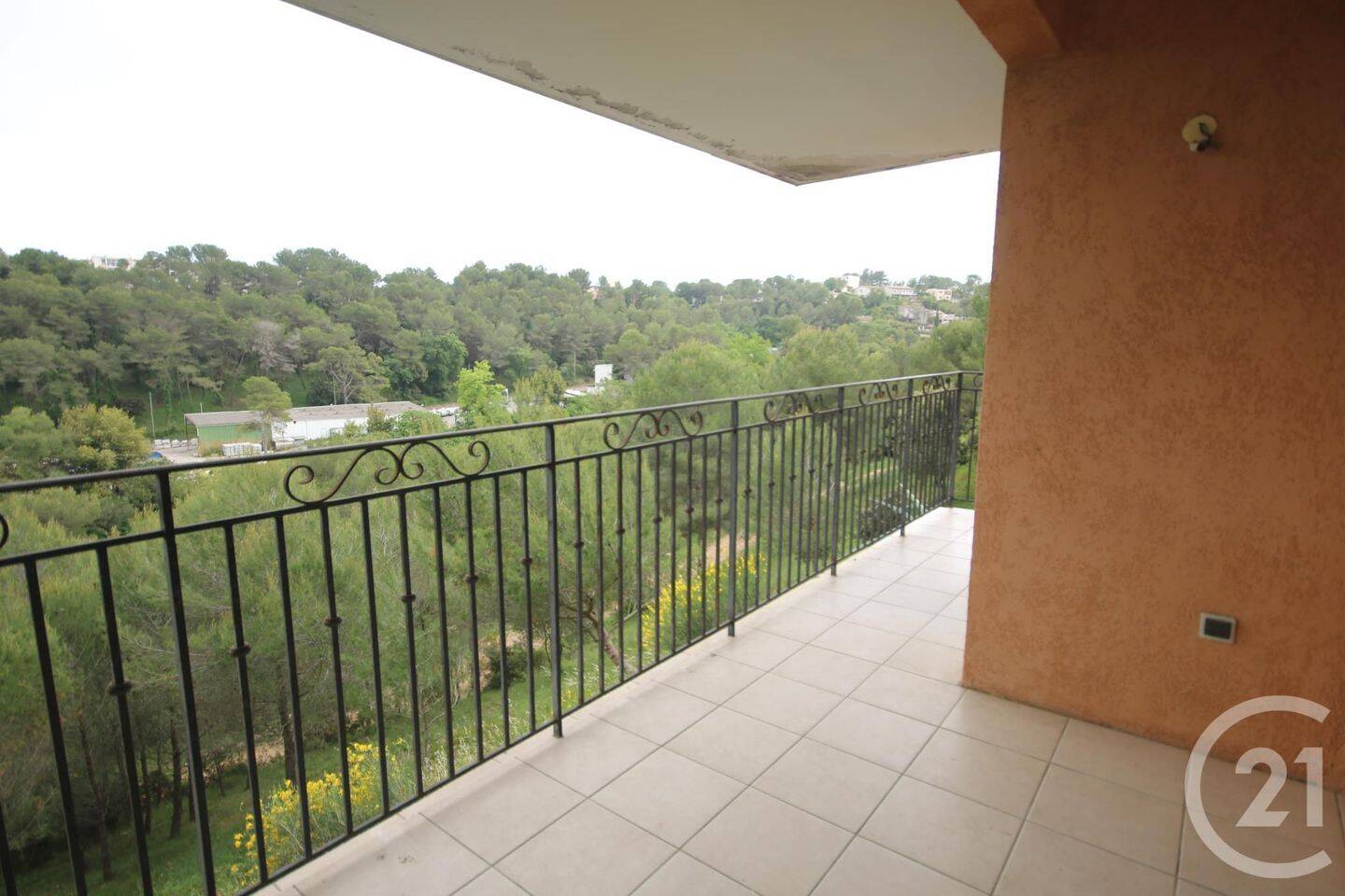 Appartement 2 pièces 38 m² · à Mougins · 37,5 m² · 780 €/mois