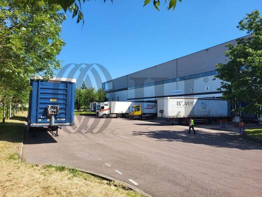 Entrepôt à louer 121 758 € 22 513 m² d'espace de stockage Sevrey 71100