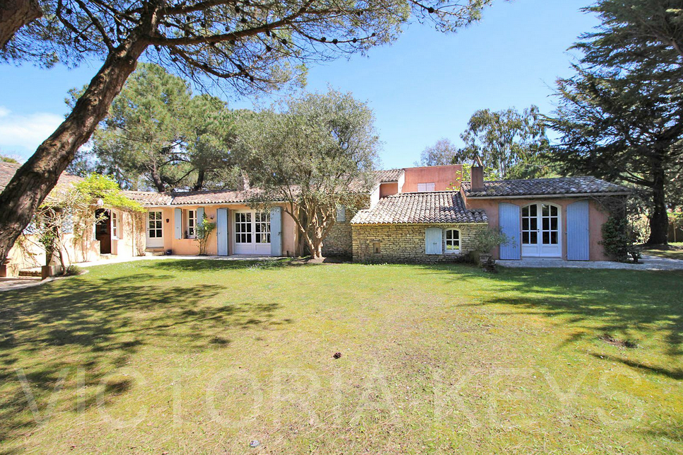 Maison 9 pièces 282 m² · à Les Portes-en-Ré · 282 m² · 2 625 000 €