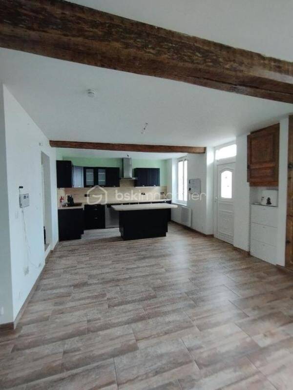 Maison 5 pièces 122 m² · à Chuelles · 122 m² · 115 900 €