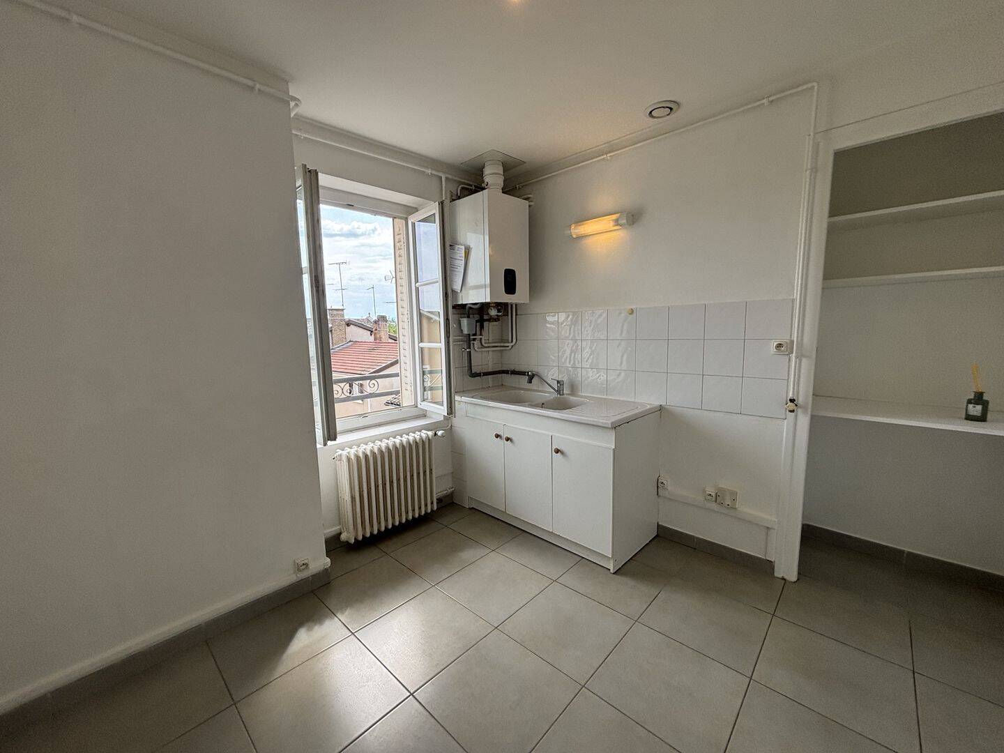 Appartement 2 pièces 49 m² · à Belleville-en-Beaujolais · 49,2 m² · 600 €