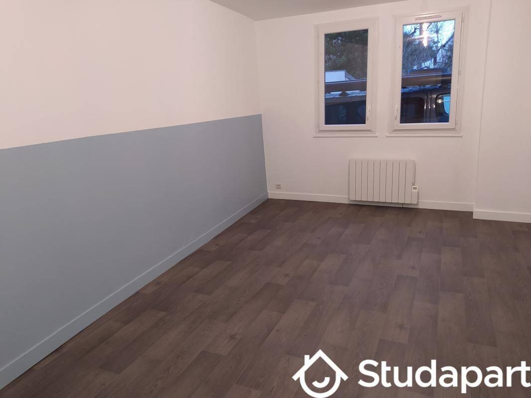 1 pièce 22 m² · à Les Hauts-d'Anjou · 22 m² · 340 €