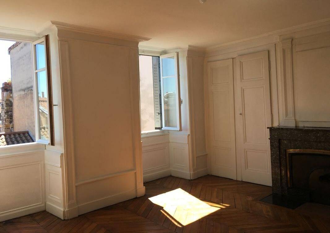 Appartement 2 pièces 69 m² · à Lyon 2ème Arrondissement · 69 m² · 1 200 €