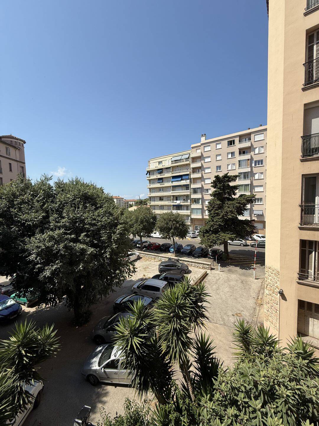 Appartement 2 pièces 47 m² · à Toulon · 47,3 m² · 105 000 €