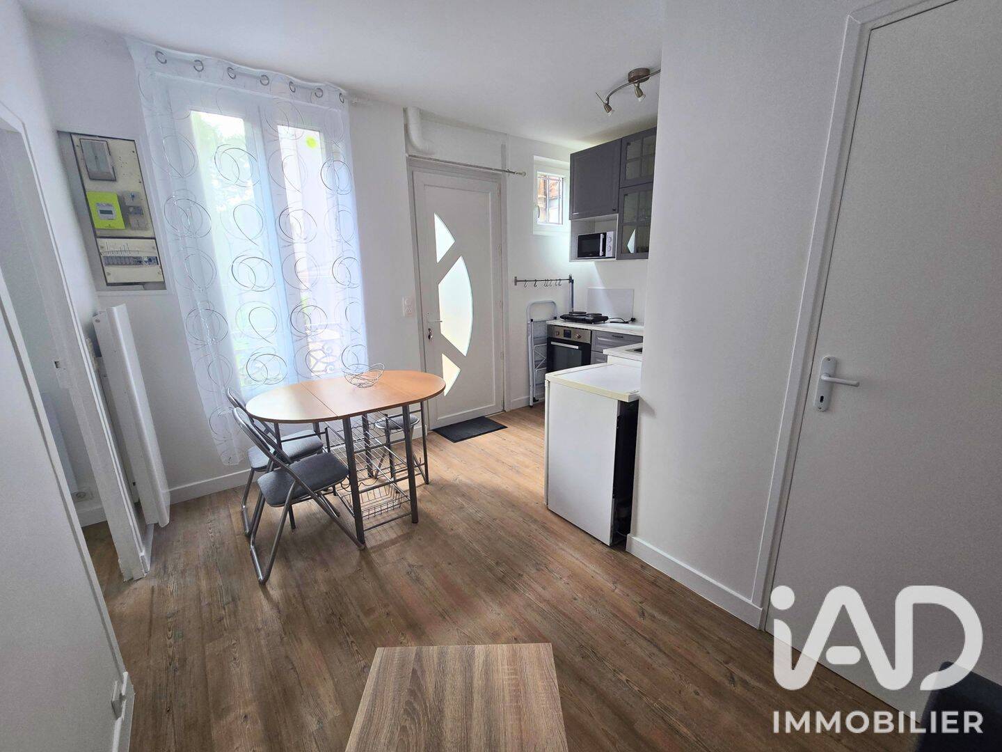 Appartement 2 pièces 28 m² · à Ivry-sur-Seine · 27,8 m² · 950 €/mois