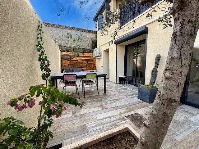 Maison 6 pièces 160 m² · à Lansargues · 160 m² · 359 000 €