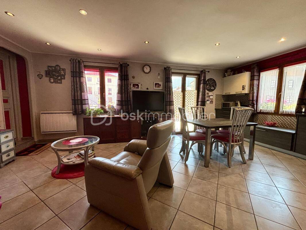 Maison 6 pièces 244 m² · à Val-Cenis · 243,9 m² · 670 000 €