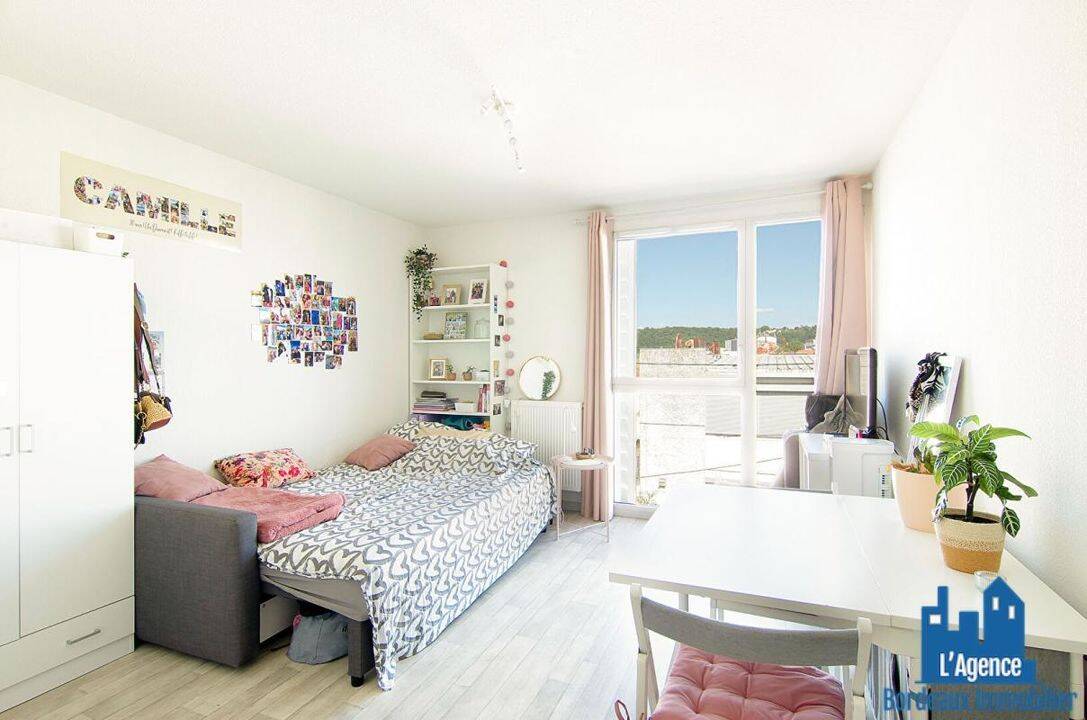 Appartement 1 pièce 24 m² · à Bordeaux · 24 m² · 109 000 €