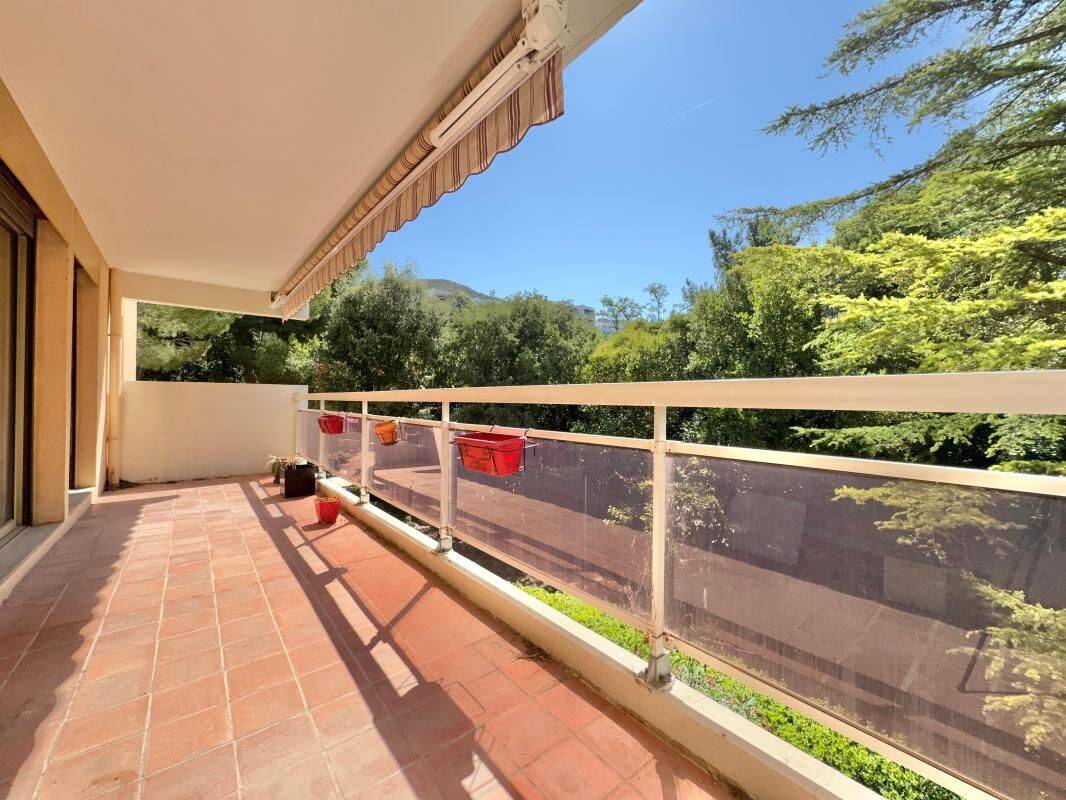 Appartement 3 pièces 77 m² · à Marseille 9ème Arrondissement · 77,1 m² · 271 000 €