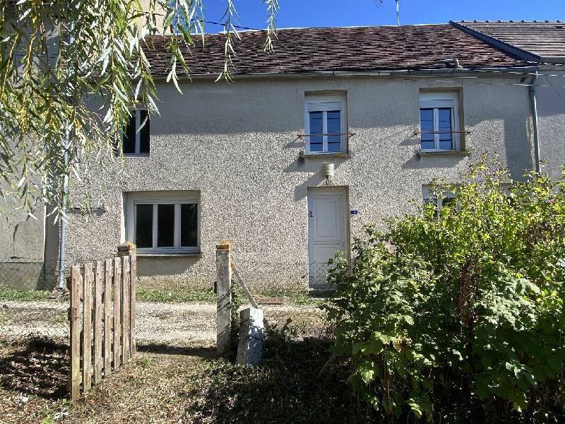 Maison 4 pièces 85 m² · à Saint-Florentin · 85 m² · 44 000 €