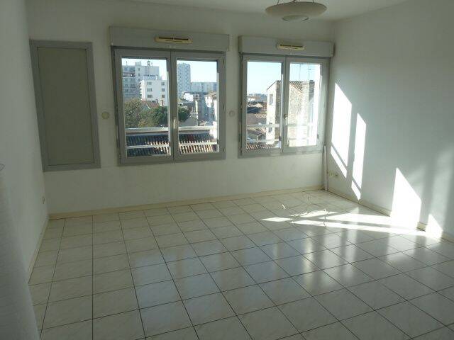 Appartement 1 pièce 27 m² · à Bordeaux · 26,6 m² · 649 €/mois