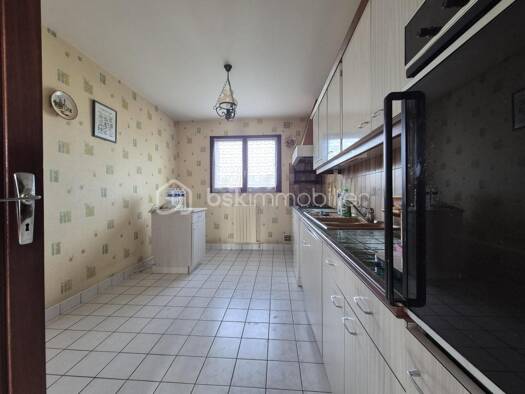 Maison à vendre 187 000 € 5 pièces 4 chambres 117 m² Poitiers Sud Poitiers 86000