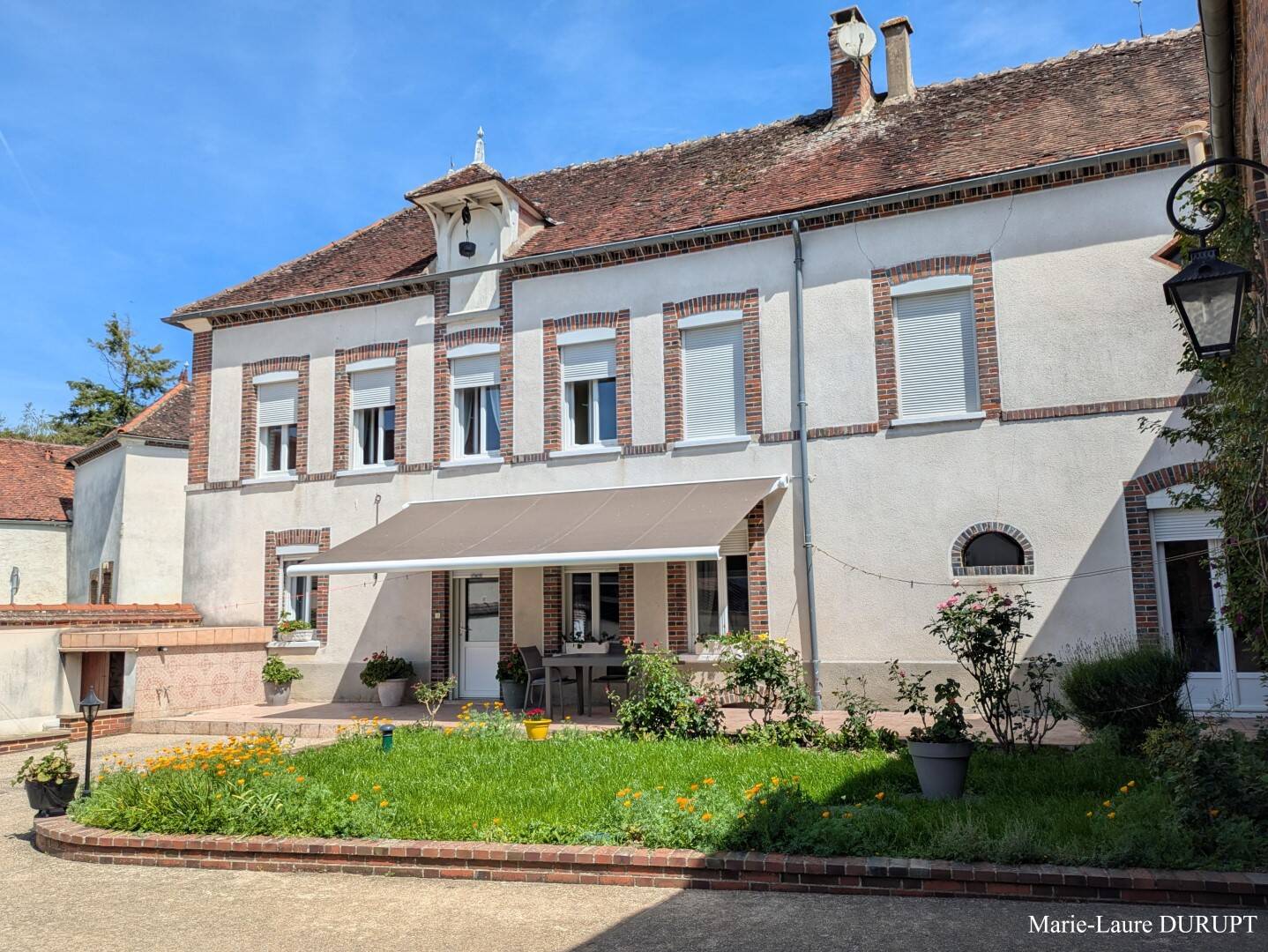 Maison 5 pièces 150 m² · à Les Bordes · 150 m² · 199 900 €