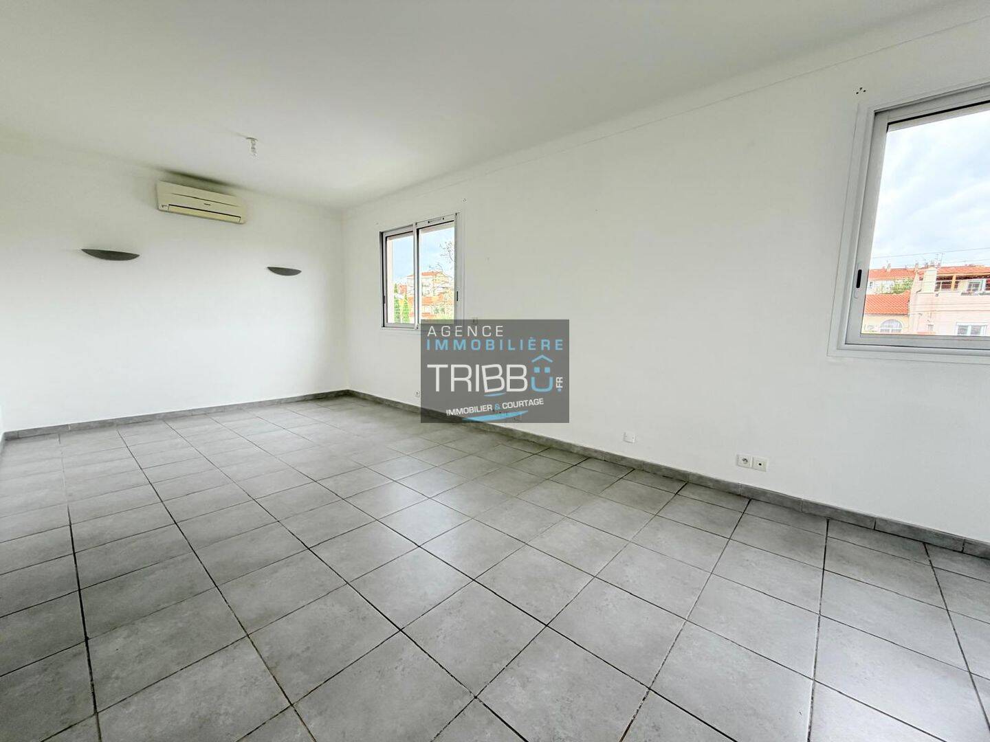 Appartement 4 pièces 71 m² · à Perpignan · 71 m² · 140 000 €