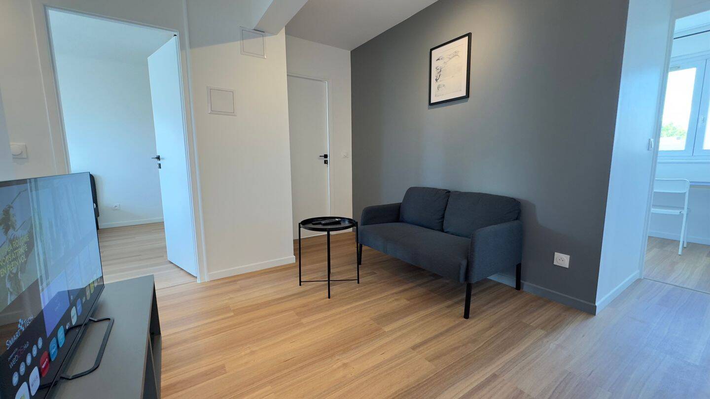 Appartement 5 pièces 62 m² · à Massy · 62 m² · 580 €