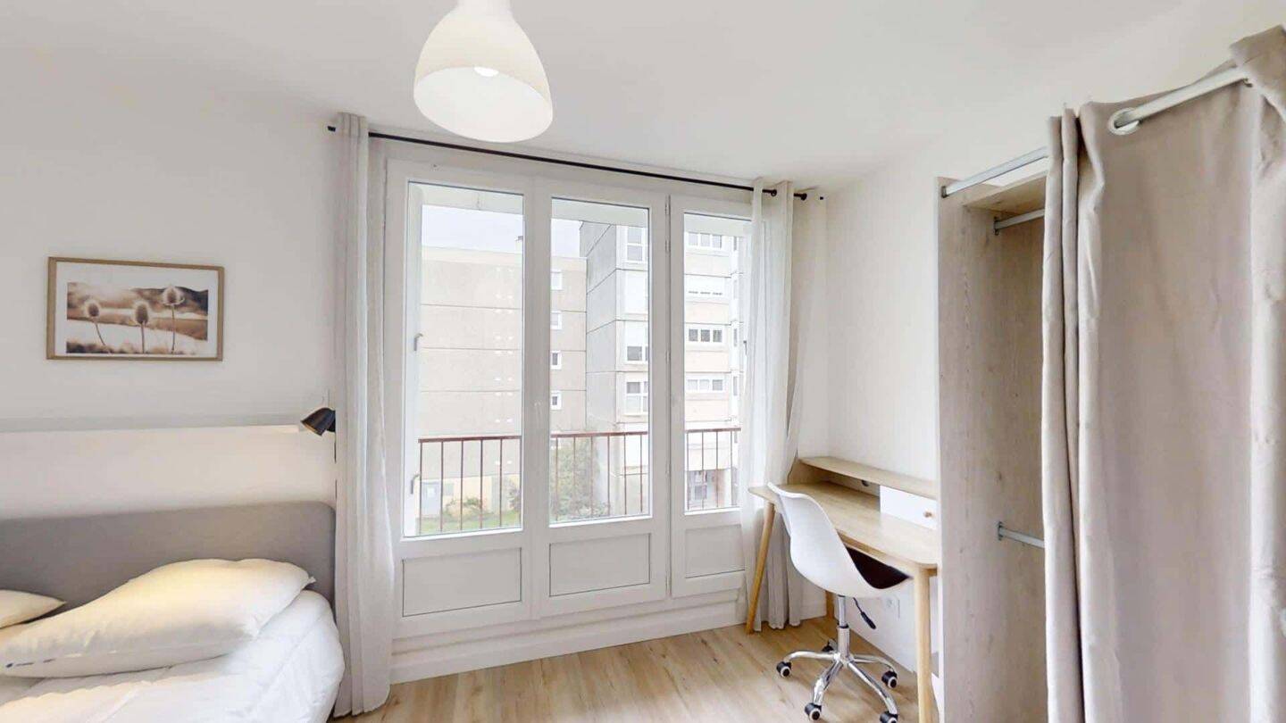 Chambre 4 - GASTON BERGER - Colocation — 4