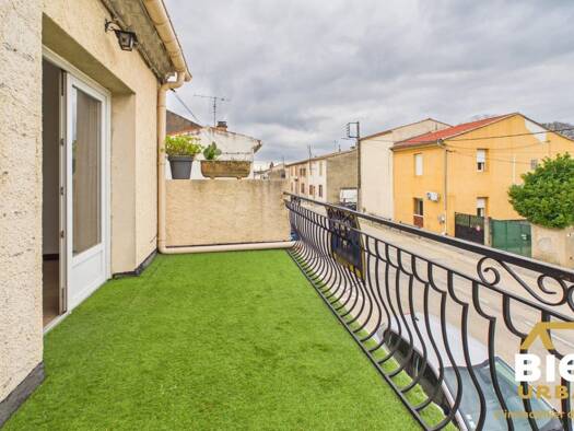 Maison à vendre 187 000 € 5 pièces 3 chambres 102,1 m² 101 m² de terrain Milhaud 30540