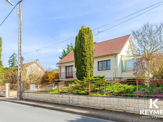 Maison à vendre - Première occupation 369 000 € 6 pièces 3 chambres 123 m² 1 004 m² de terrain Nointel 95590