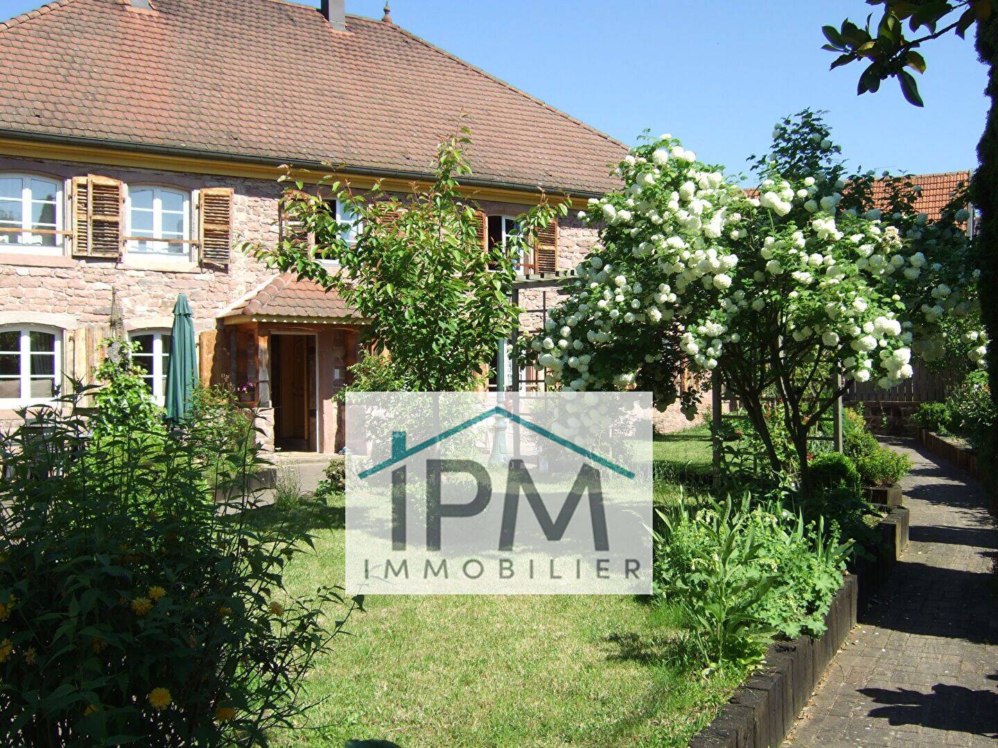 Appartement 4 pièces 104 m² · à Oberhaslach · 104 m² · 875 €/mois