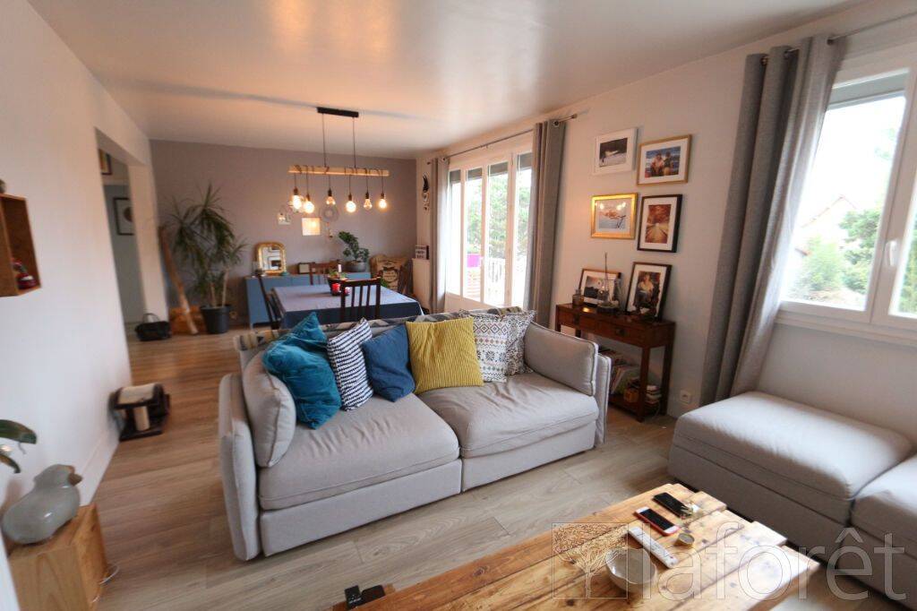 Appartement 3 pièces 77 m² · à Nanterre · 76,8 m² · 1 671 €