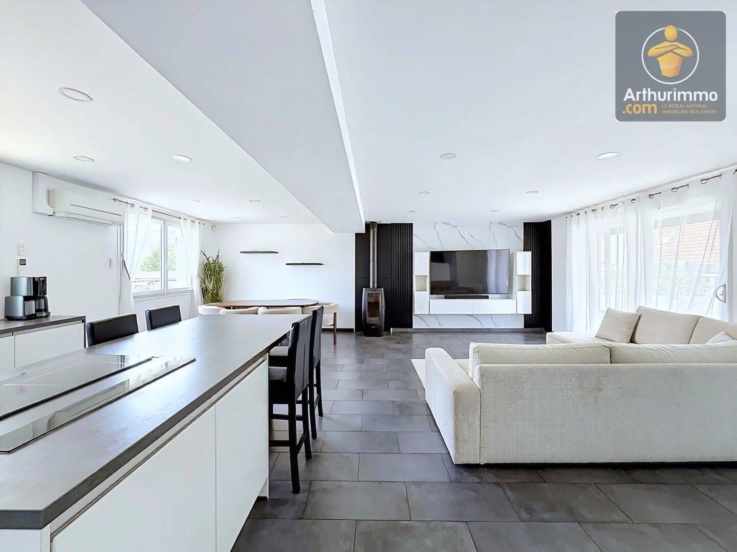 Maison 8 pièces 183 m² · à Quincy-sous-Sénart · 183 m² · 423 000 €