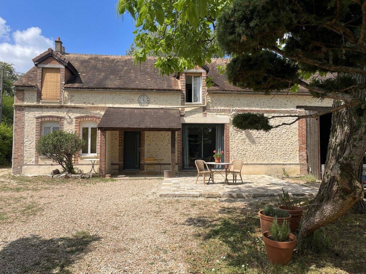 Maison 4 pièces 130 m² · à Cornant · 130 m² · 315 000 €